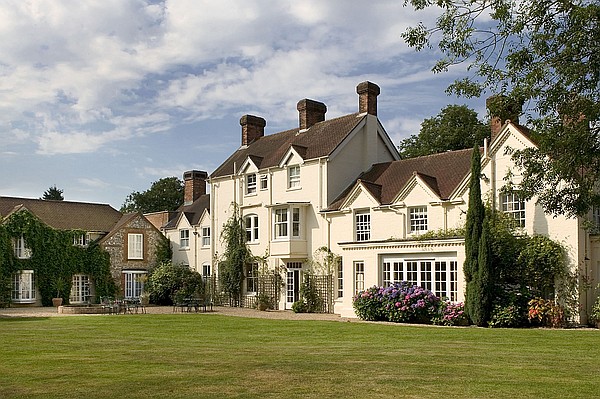 Esseborne Manor Hotel, 